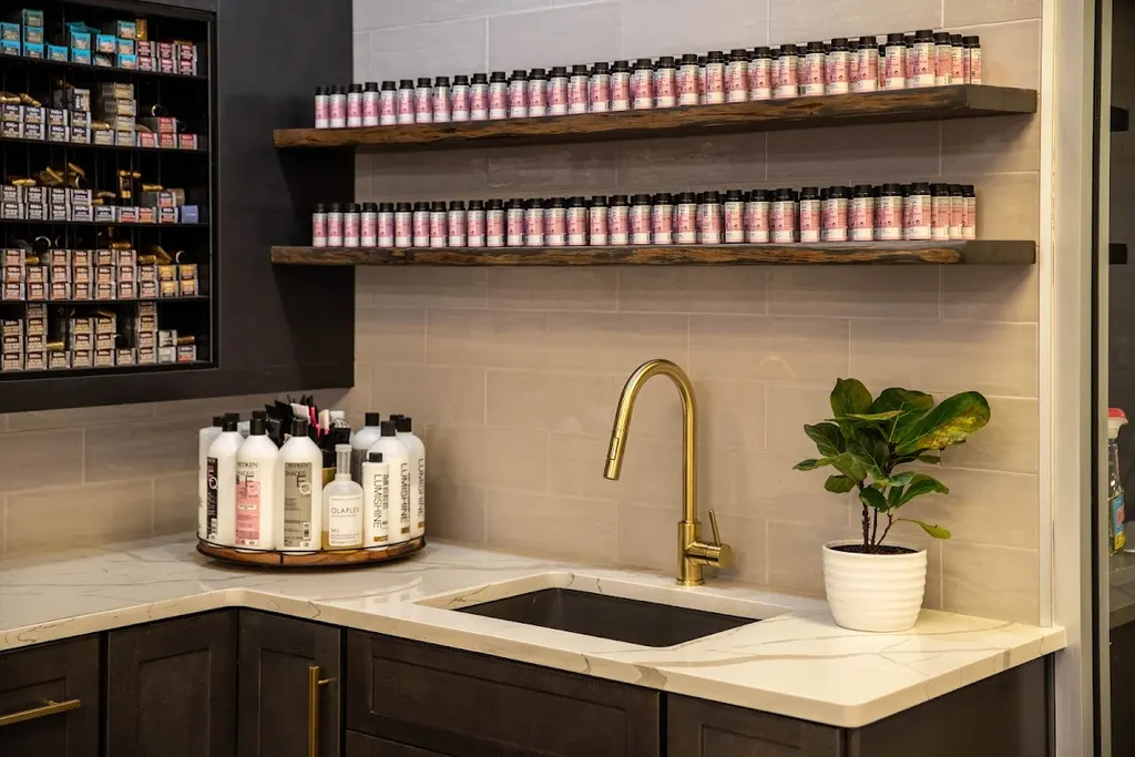 Flair Hair Studio — Hair salon in North Haven